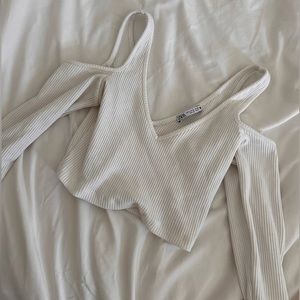 Zara long sleeve crop top
